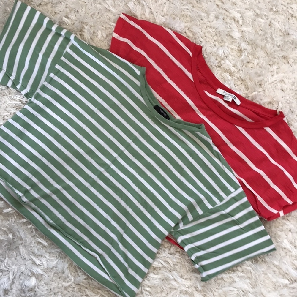 2 short sleeve, short tshirt, medium